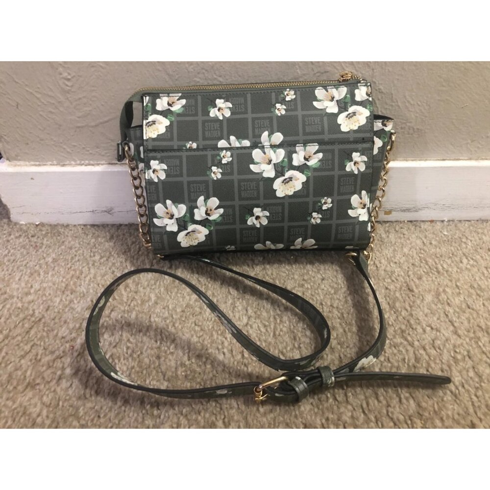 Steve Madden woman’s floral crosbody bag 10"×7" Olive green new without the tag - Picture 3 of 12